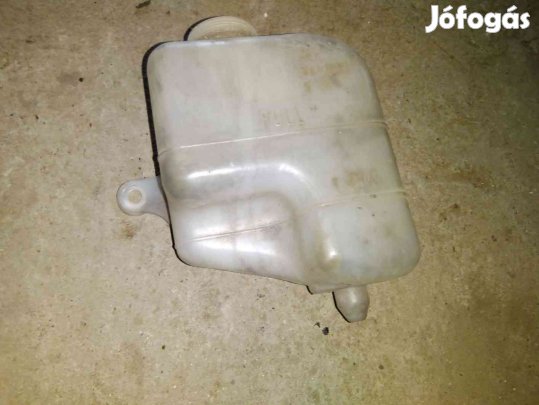 Mitsubishi L200 98-05 Kiegyenlítő Tartály