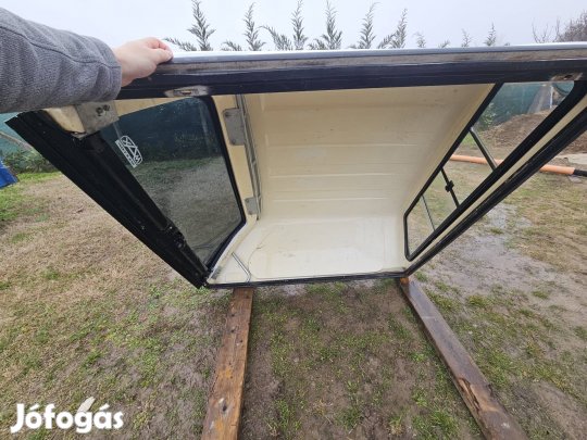 Mitsubishi L 200 (2003) Platódoboz Maxtop