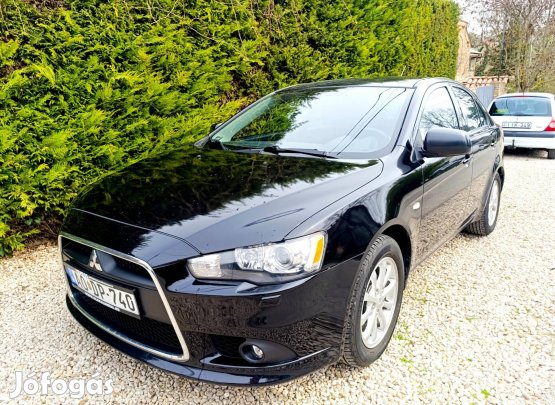 Mitsubishi Lancer Sportback 1.6 Invite Xenon /...