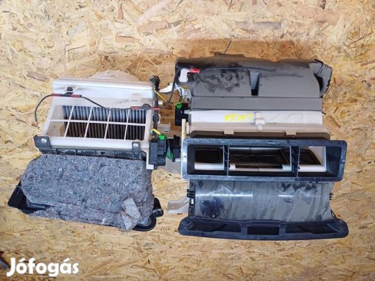 Mitsubishi Lancer VIII (2008-2017) Fűtés Box