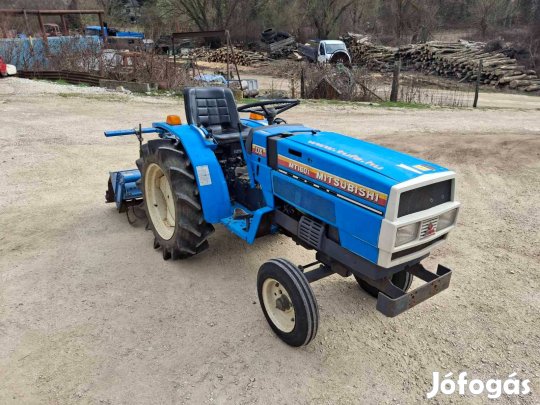 Mitsubishi MT1601 kistraktor 16 lóerős