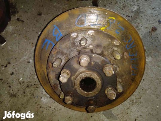 Mitsubishi Pajero Bal Első Csonkállvány Kerékaggyal