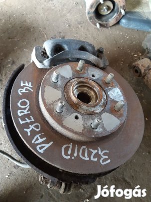 Mitsubishi Pajero Bal Első Csonkállvány Kerékaggyal + Féknyereg + ABS