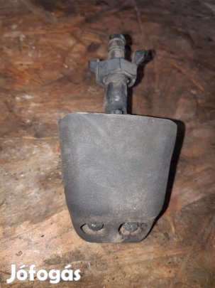 Mitsubishi Pajero Jobb Első Fényszórómosó Fúvóka