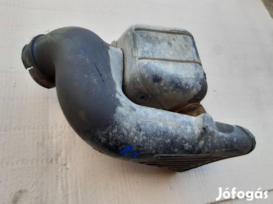 Mitsubishi Pajero (1996-2001)  3.0 V6 Benzin Szívócső