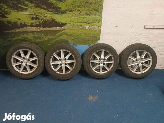 Mitsubishi felni + gumi 175 65 R14