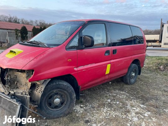 Mitsubishi l400 alkatrész 