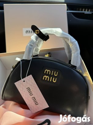 Miu Miu női táska