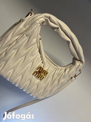Miu miu táska