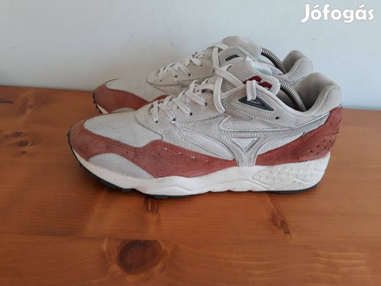 Mizuno Contender cipő 42,5 42-es 42