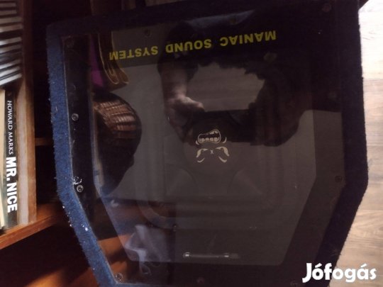 Mnc blaster mélyláda autóba tökéletes állapotban