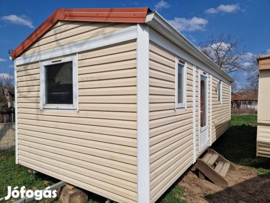 Mobilház 8X3,08 méteres 4 évszakos, lakhatásra is alkalmas