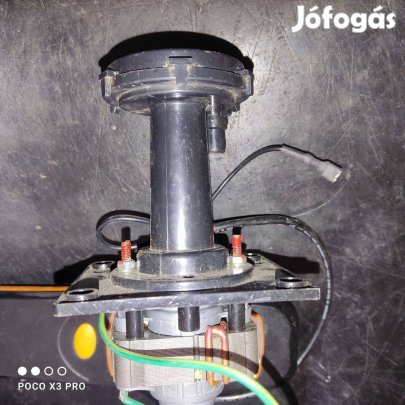 Mobilkíma kondenzvíz szivattyú