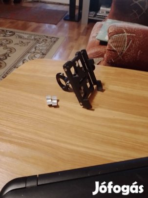 Mobiltelefon konzol motorra