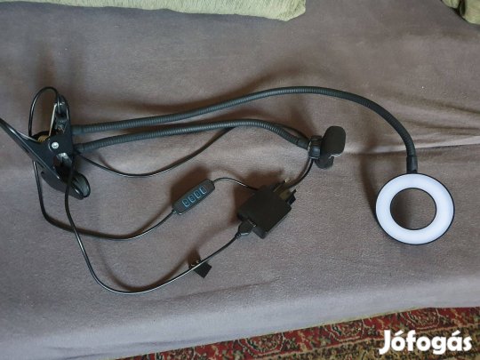 Mobiltelefon tartó LED lámpával