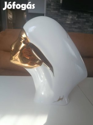 Modern Art Deco Porcelán Szobor - Dísztárgy (25 cm)