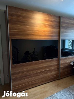 Modern Fekete/Dió toló ajtós gardrób szekrény