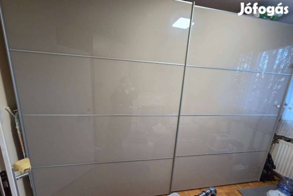 Modern Magasfény hatású üveglapos Bézs toló ajtós gardrób