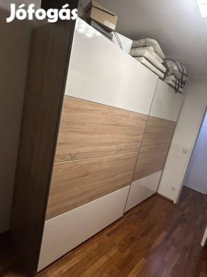 Modern Magasfény hatású üveglapos fehér/tölgy toló ajtós gardrób