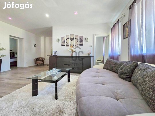 Modern, fiatalos, földszinti, Erkélyes lakás Fertőszentmiklóson