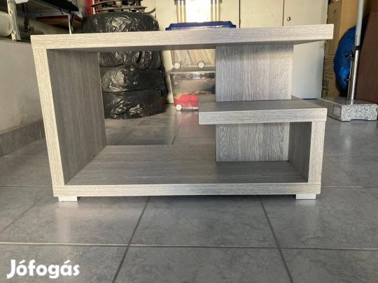 Modern dohányzóasztal eladó