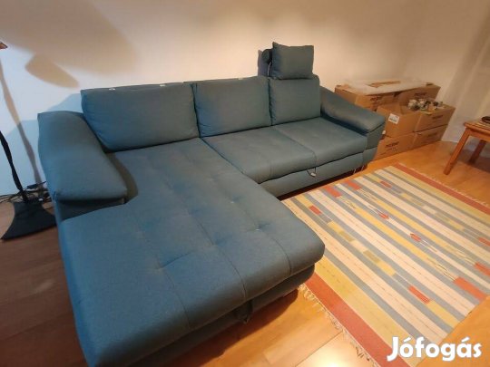 Modern és kényelmes sarokkanapé