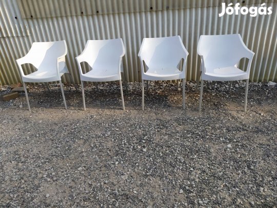 Modern fehér étkező,terasz székek