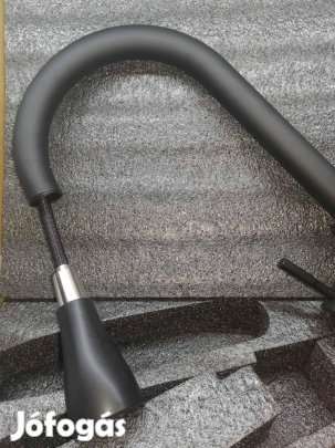 Modern fekete konyhai csap kihúzható szórófejjel Új