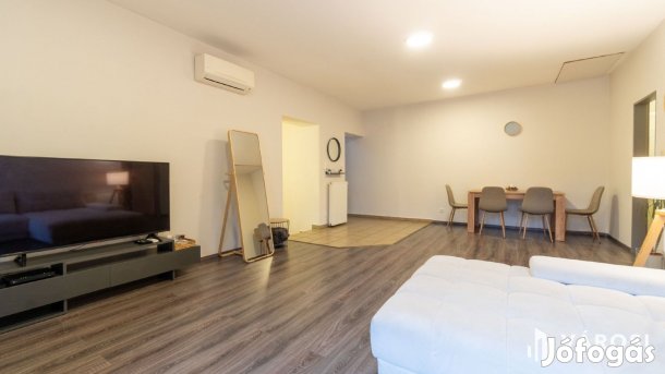 Modern lakás a víztorony szomszédságában