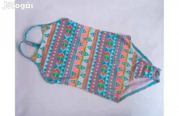 Modern mintás úszódressz 5-6 év körüli kislánynak * Hossza: 52 cm