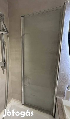 Modern nyitható kádparaván