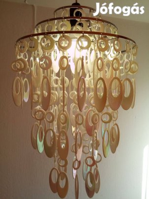 Modern szép csillár vezetékkel