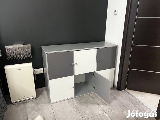 Modern szürke-fehér komód / tároló szekrény 117x40x81 6 ajtós