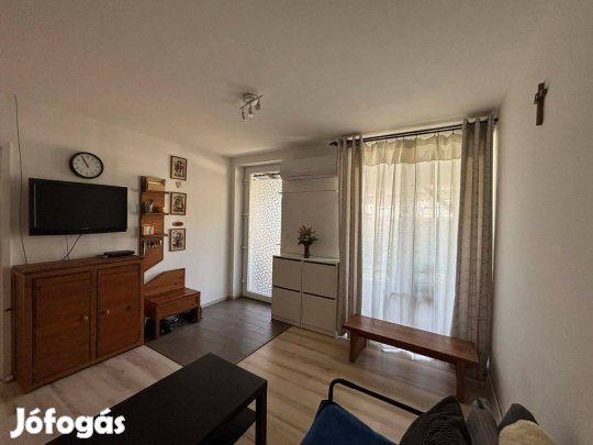 Modern társasházi lakás eladó Tápiószelén, pár percre a vasútállomástó