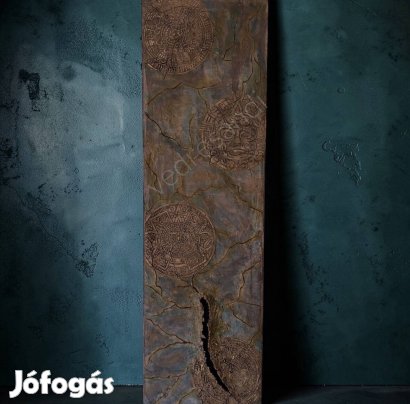 Modern texturált falpanel - egyedi falikép bronz patina hatással