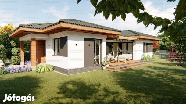 Modern új építésű családi ház Szolnokon