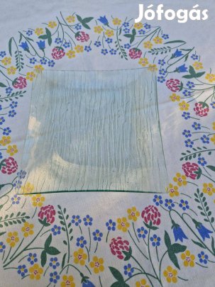 Modern üveg tálka 19x19cm