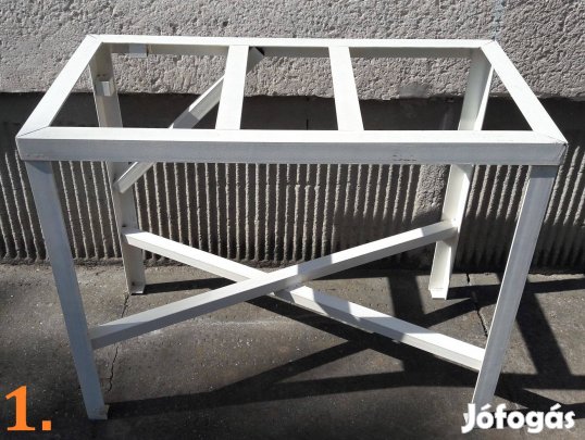 Moduláris gépasztal vázrendszer, 8 darab azonos méretű, bivaly masszív