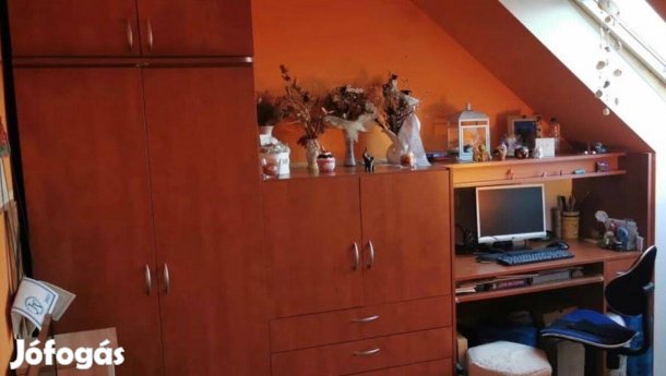 Modulárisan összerakható szekrénysor