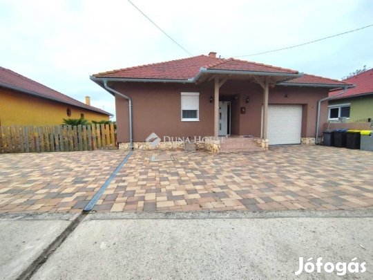 Mohácsi eladó 145 nm-es ház