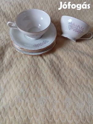 Mokkás csésze tényérral eladó