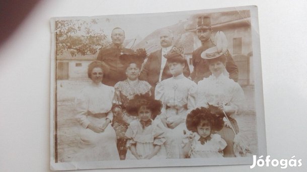 Monarchiás Katona Családi fotó szép db