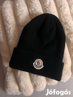 Moncler beanie, Prémium téli sapka hibátlan állapotban, unisex fazon
