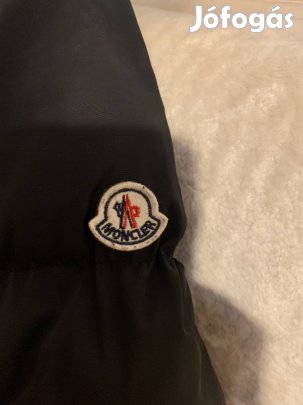 Moncler kabát