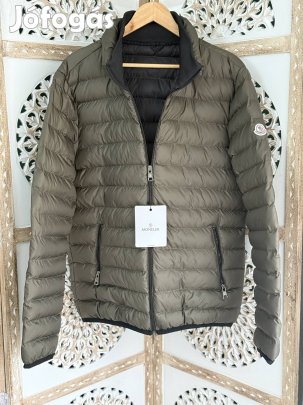 Moncler kabát