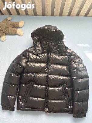 Moncler kabát