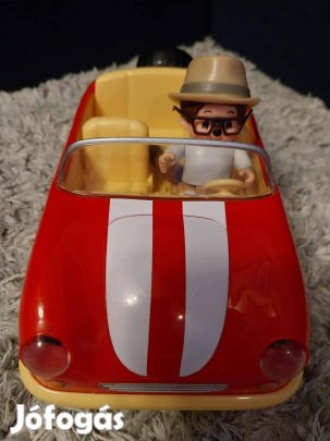 Moncsicsi autó figurával