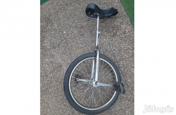 Monocikli, Egykerekű