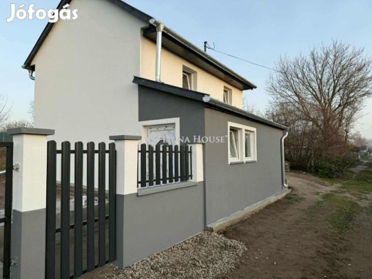 Monori 50 nm-es ház eladó