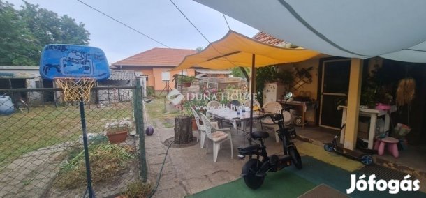 Monori 63 nm-es ház eladó